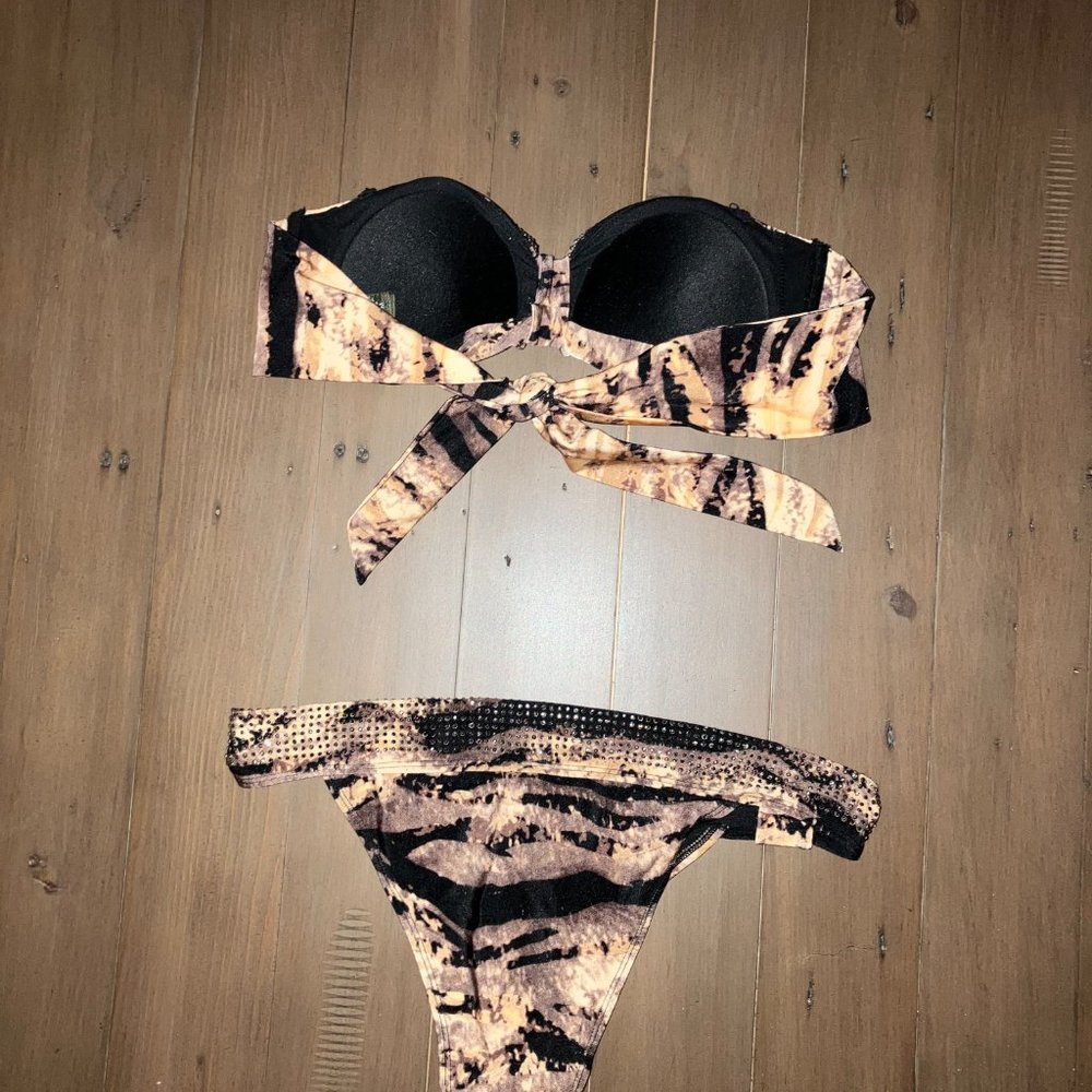 Kardashian Kollection Stud Embellished Bandeau Bikini - Picture 4 of 6